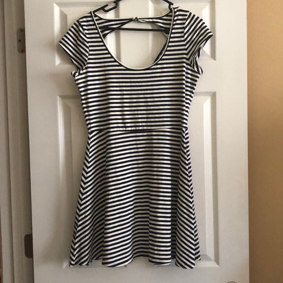 Womens skater dress - Picture 1 of 3